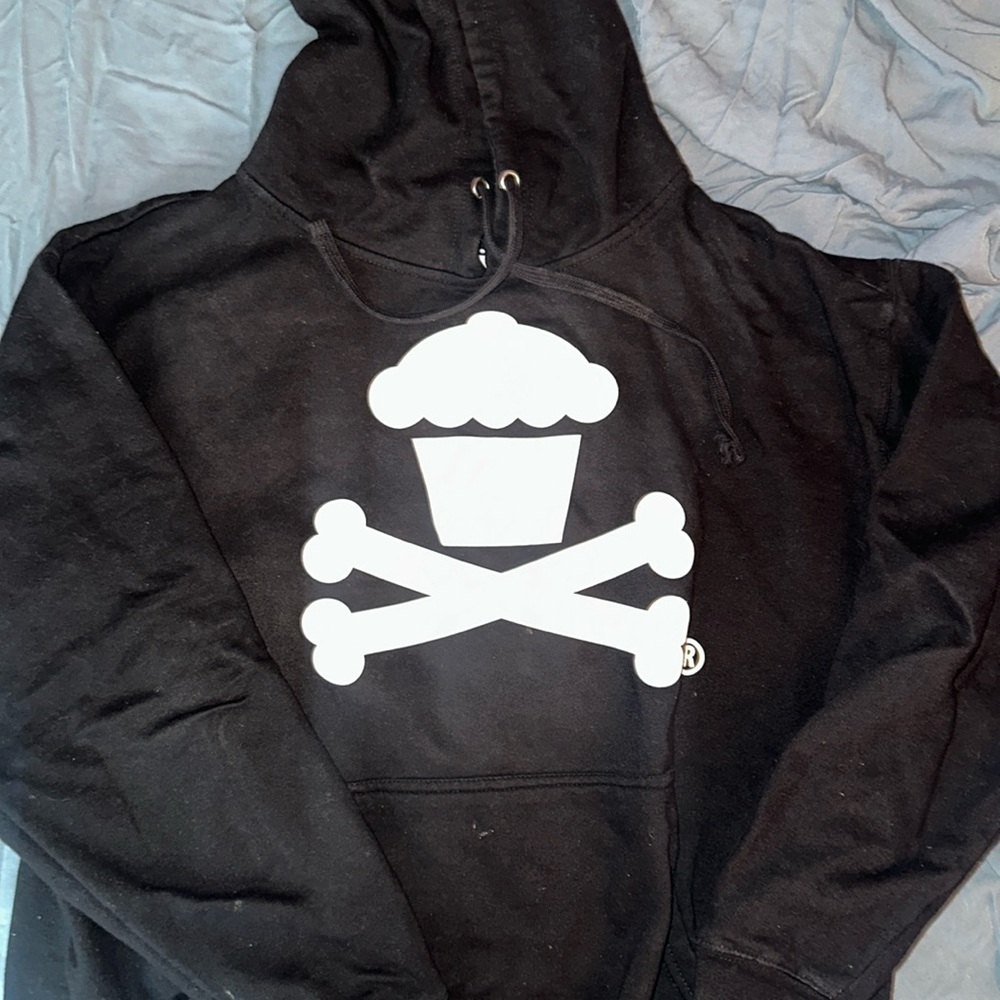 Johnny Cupcakes sweatshirt